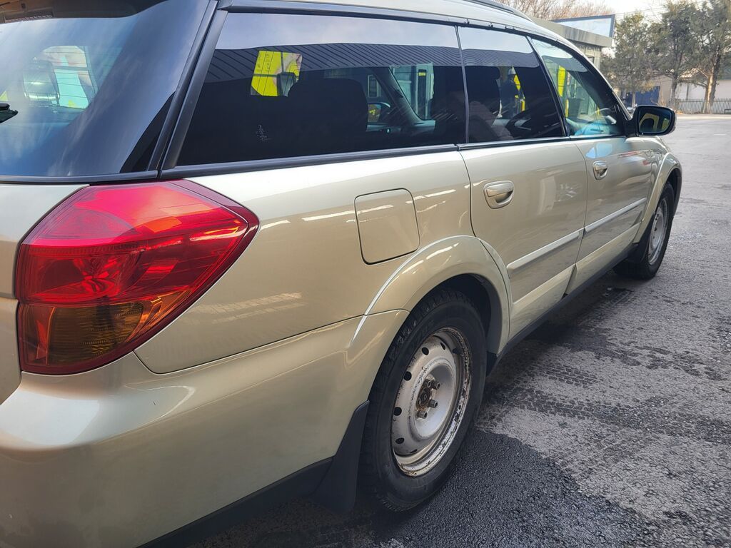 Subaru Outback: 2005 г., 3 л, Автомат, Бензин, Универсал: фото 5