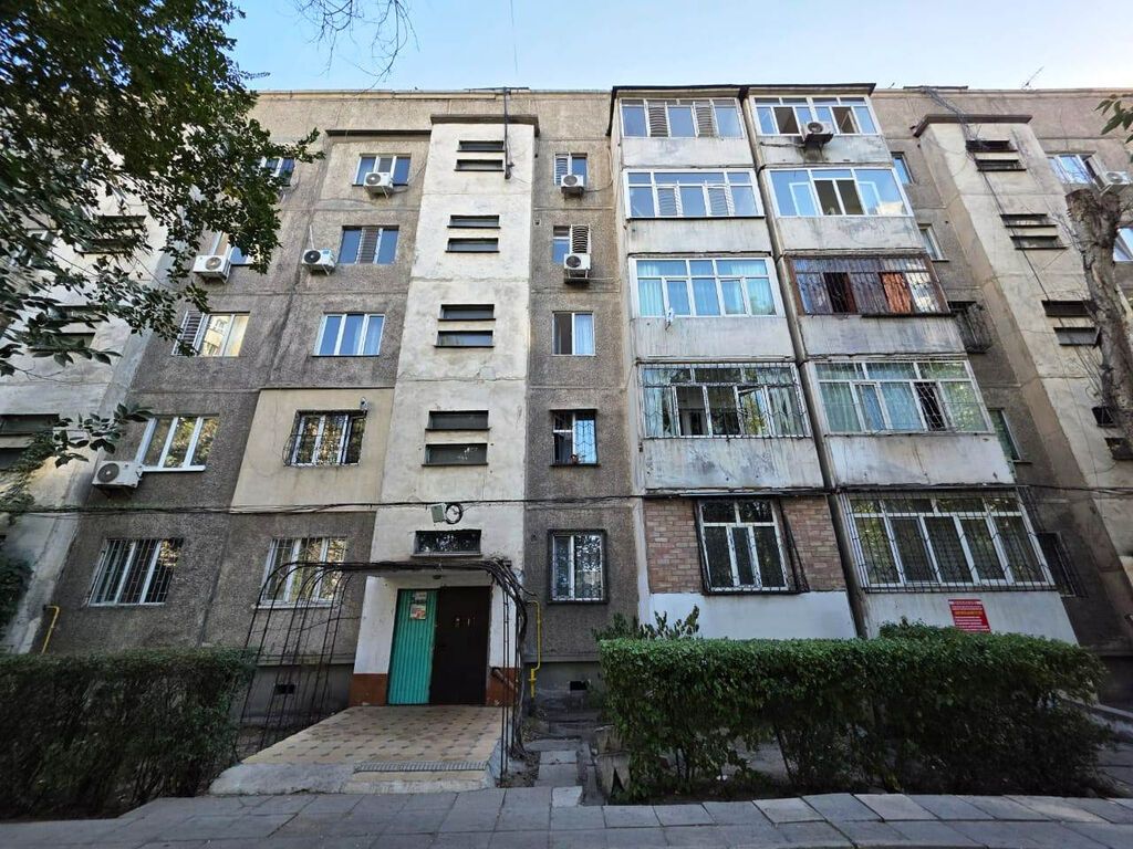 1 комната, 35 м², Восток-5 мкр 105 серия, 2 этаж, Евроремонт: фото 1