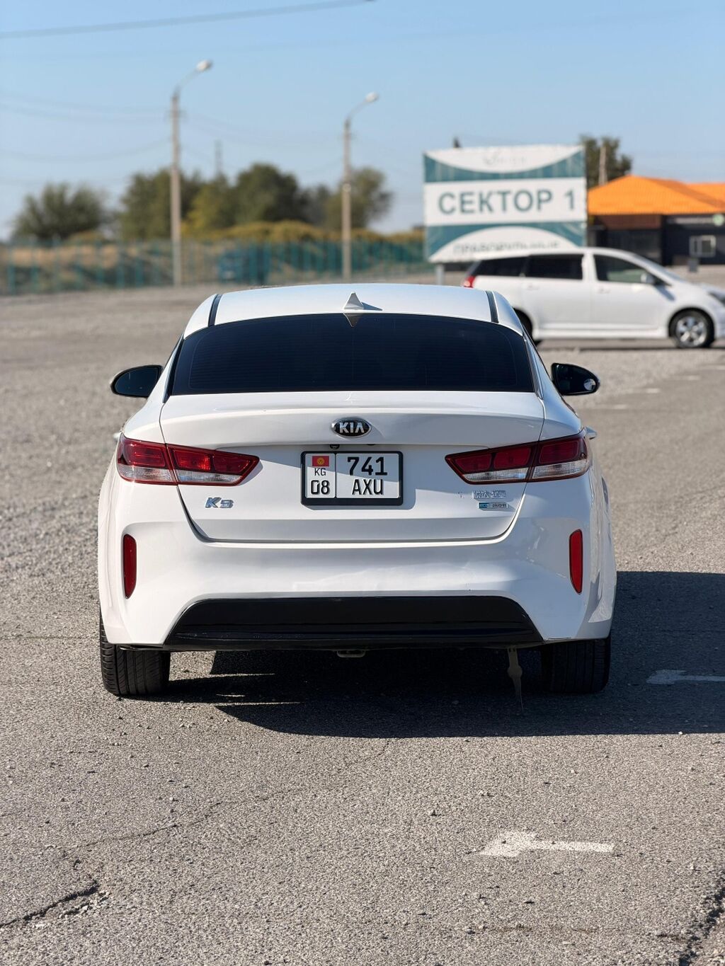 Kia K5: 2019 г., 2 л, Автомат, Гибрид, Седан: фото 2