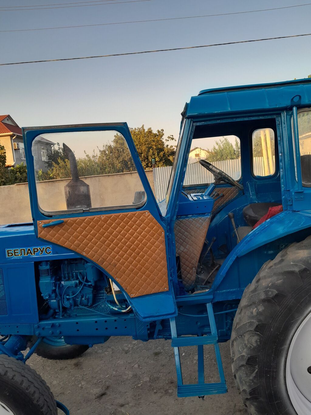 Belarus MTZ təkərli traktor - Marka/model: Belarus (MTZ seriyası) -