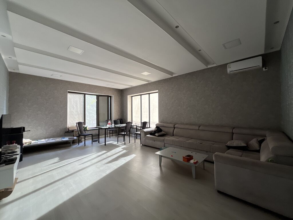 270 м², 6 комнат и более, Карагачевая роща, Без животных: фото 3