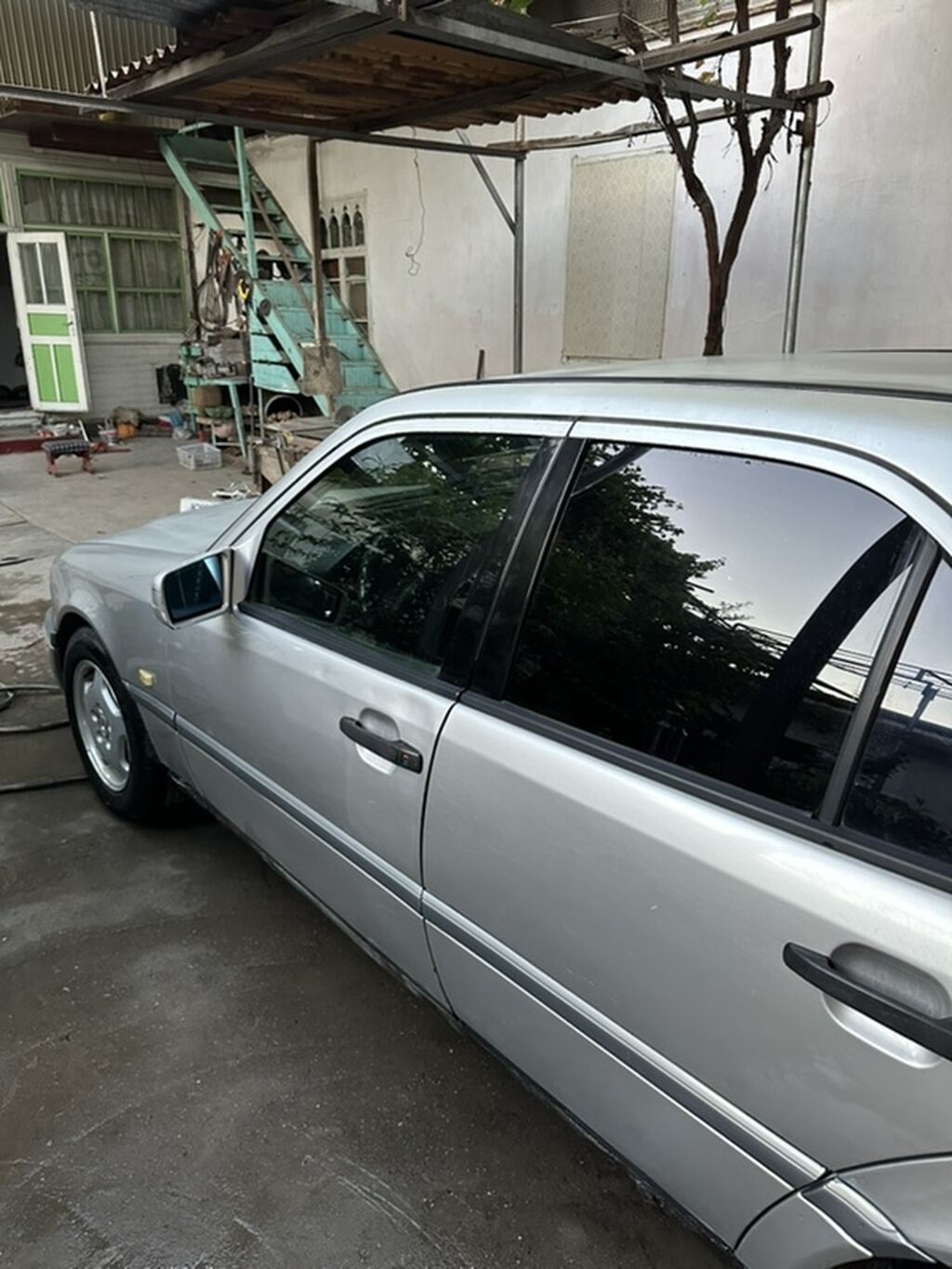 Mercedes-Benz C-Class: 1995 г., 1.8 л, Автомат, Бензин, Седан: фото 3