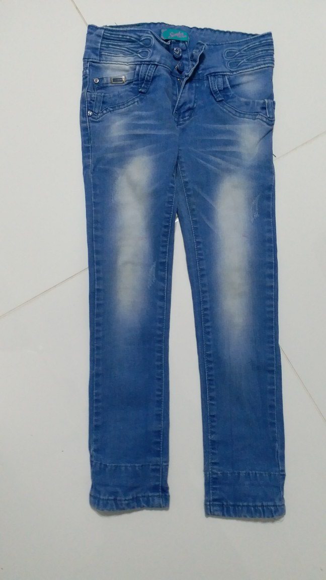 Dečije Farmerke i Pantalone: Farmerke br.8 na lalafo.rs Farmerke br.8 - Vrsac