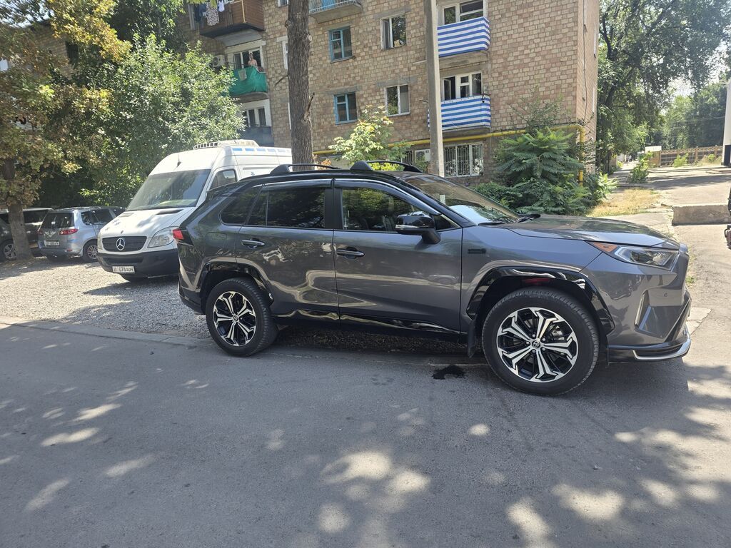 Toyota RAV4: 2020 г., 2.5 л, Вариатор, Гибрид, Кроссовер: фото 2