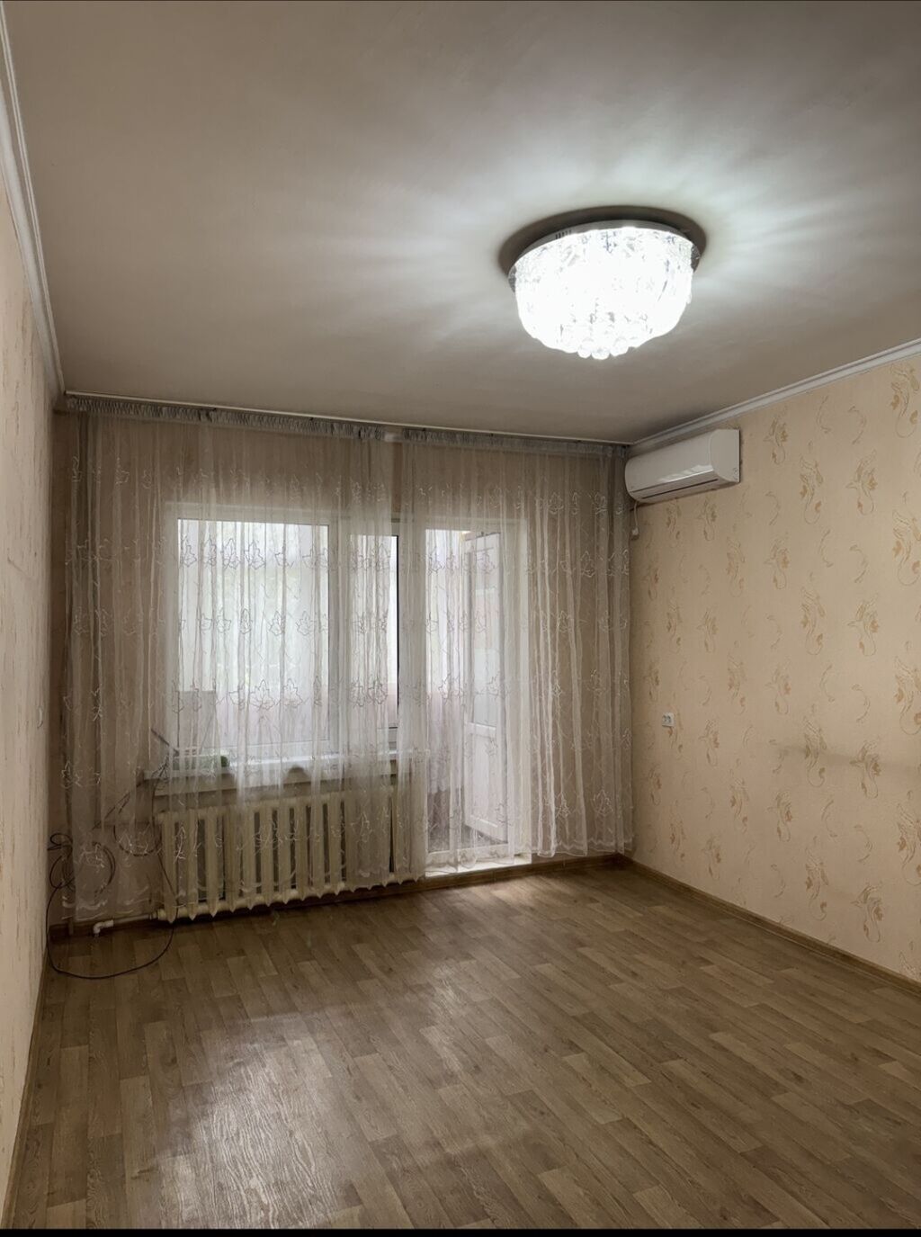 3 комнаты, 62 м², Асанбай мкр 105 серия, 1 этаж: фото 1