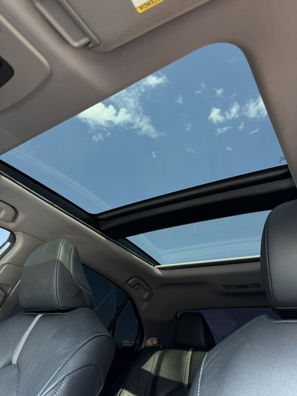 Toyota Camry: 2019 г., 2.5 л, Автомат, Бензин, Седан: фото 5