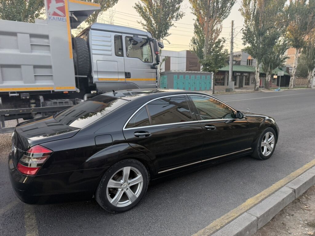 Mercedes-Benz S-Class: 2008 г., 5 л, Автомат, Бензин, Седан: фото 2