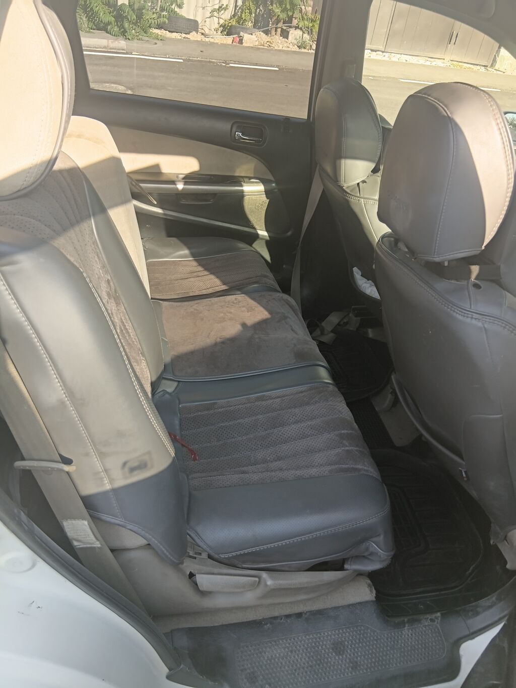 Honda Stream: 2005 г., 1.7 л, Автомат, Бензин, Минивэн: фото 7