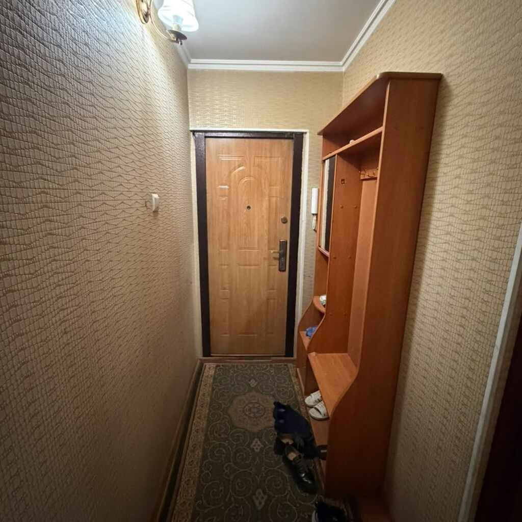 3 комнаты, 58 м², Дордой Плаза ТРЦ 104 серия, 4 этаж, Евроремонт: фото 4