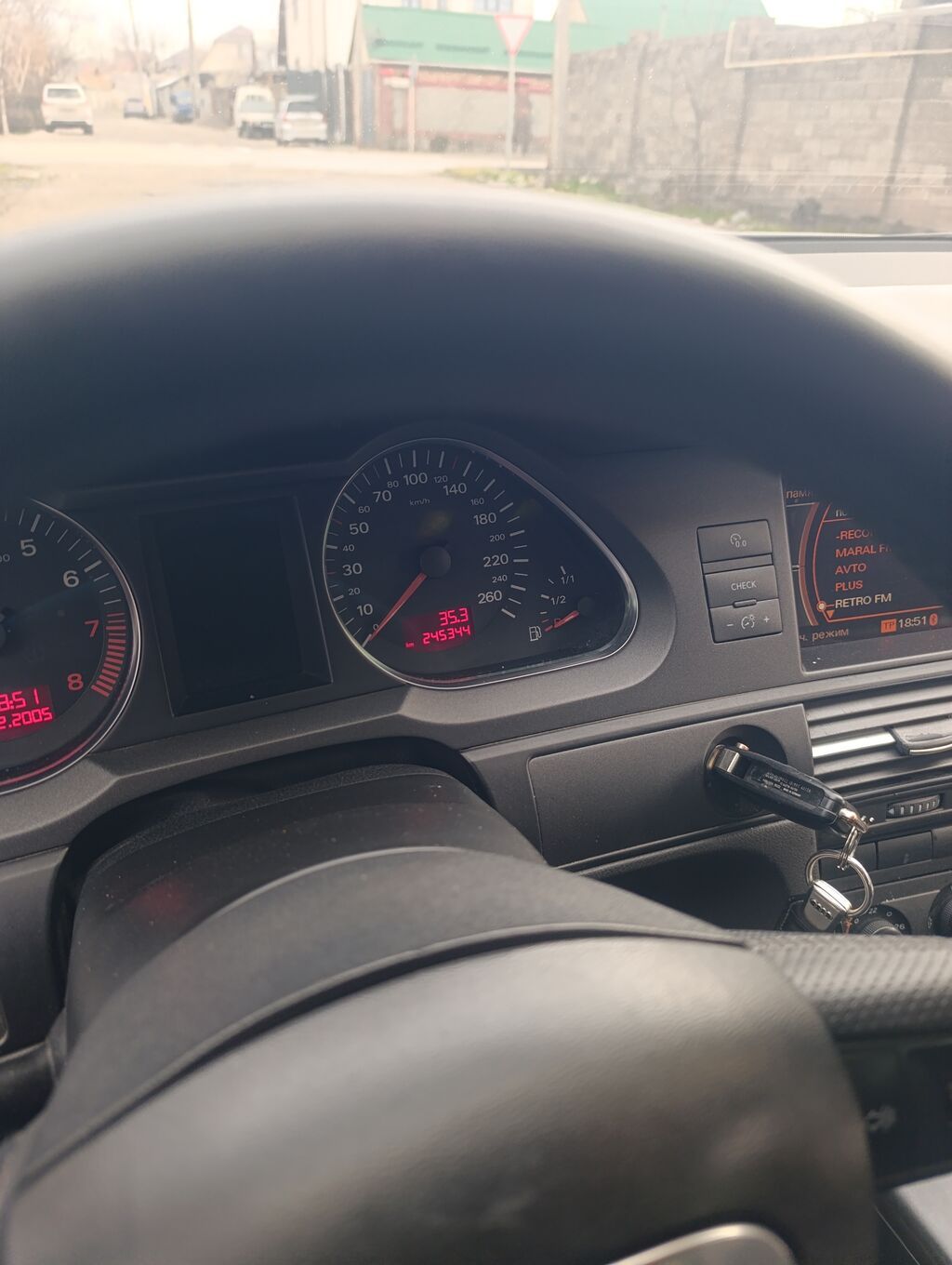 Audi A6: 2004 г., 2.4 л, Автомат, Бензин, Седан: фото 5