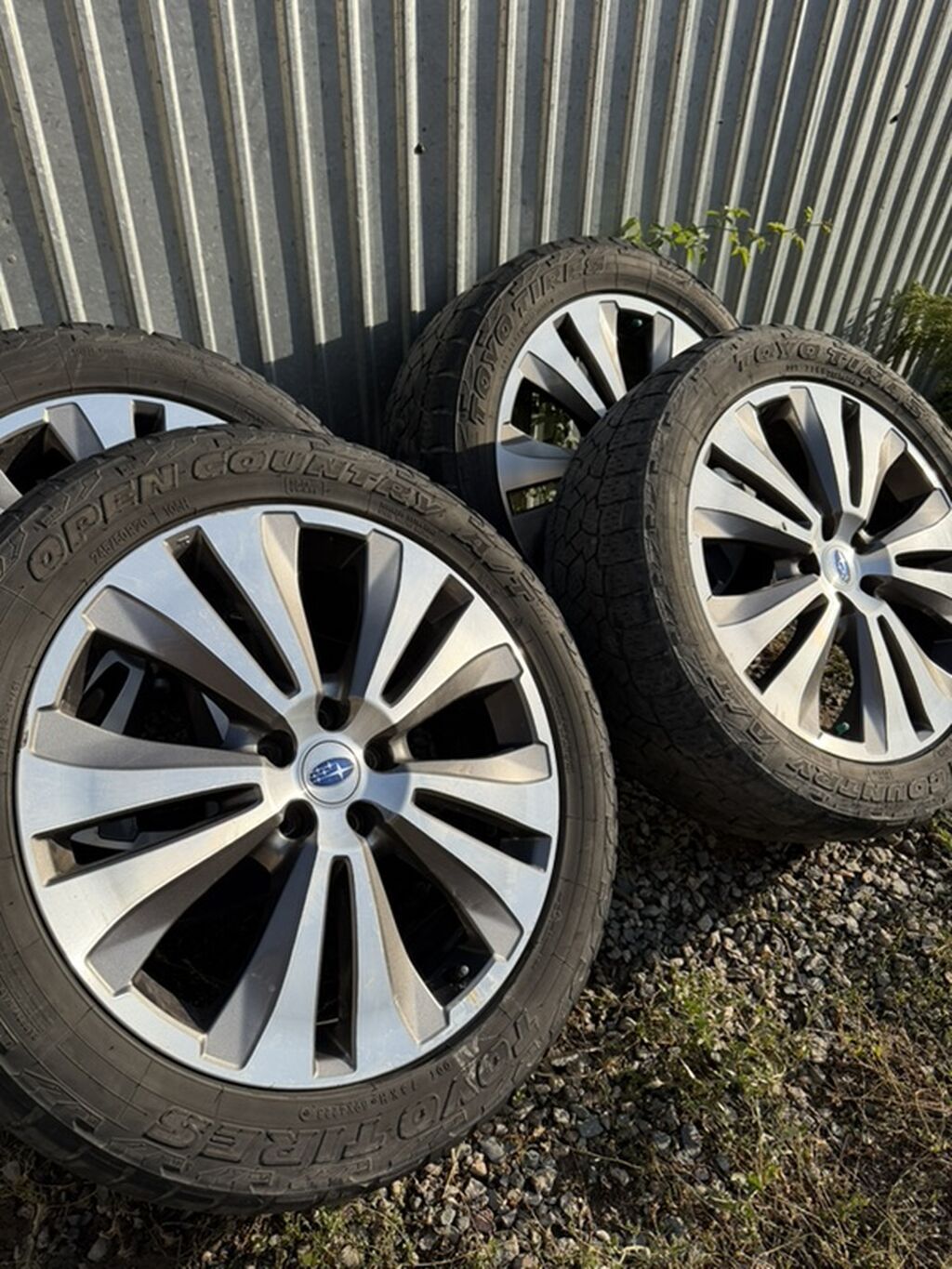 Колеса в сборе 245 / 50 / R 20, Всесезонная, Б/у, Комплект, Внедорожные (АТ/МТ), Литые, отверстий - 5: фото 3