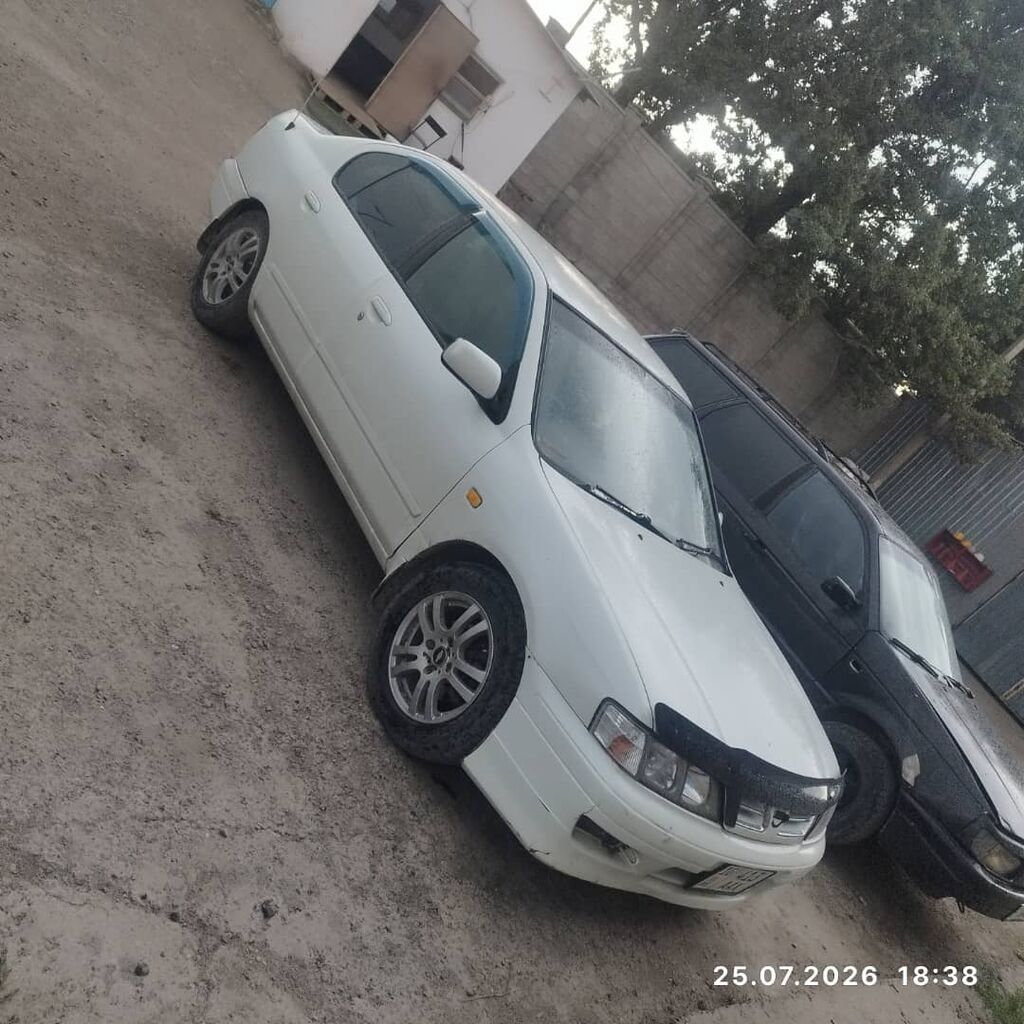Nissan Primera: 1999 г., 1.8 л, Автомат, Бензин, Седан: фото 2