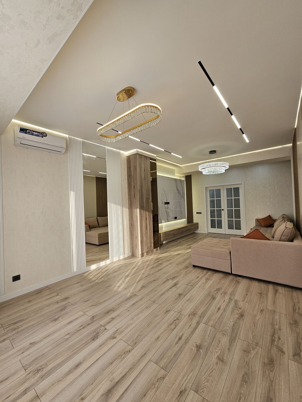 3 комнаты, 119 м², Ак-Кеме (старый аэропорт) Элитка, 11 этаж, Дизайнерский ремонт: фото 2