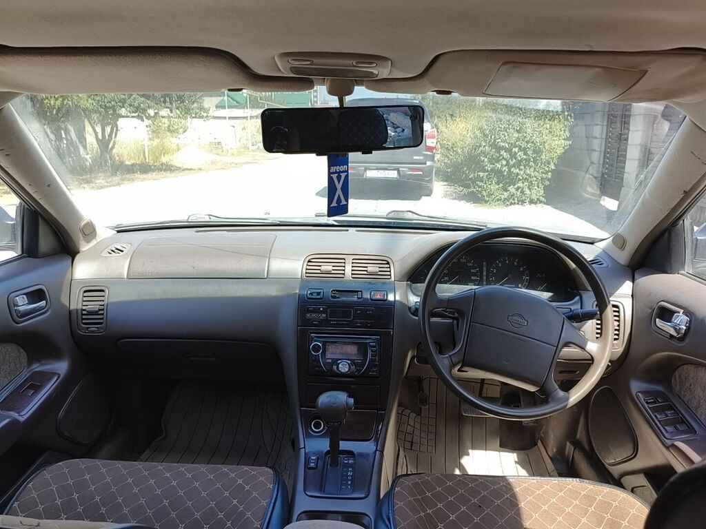 Nissan Cefiro: 1996 г., 2.5 л, Автомат, Бензин, Седан: фото 4