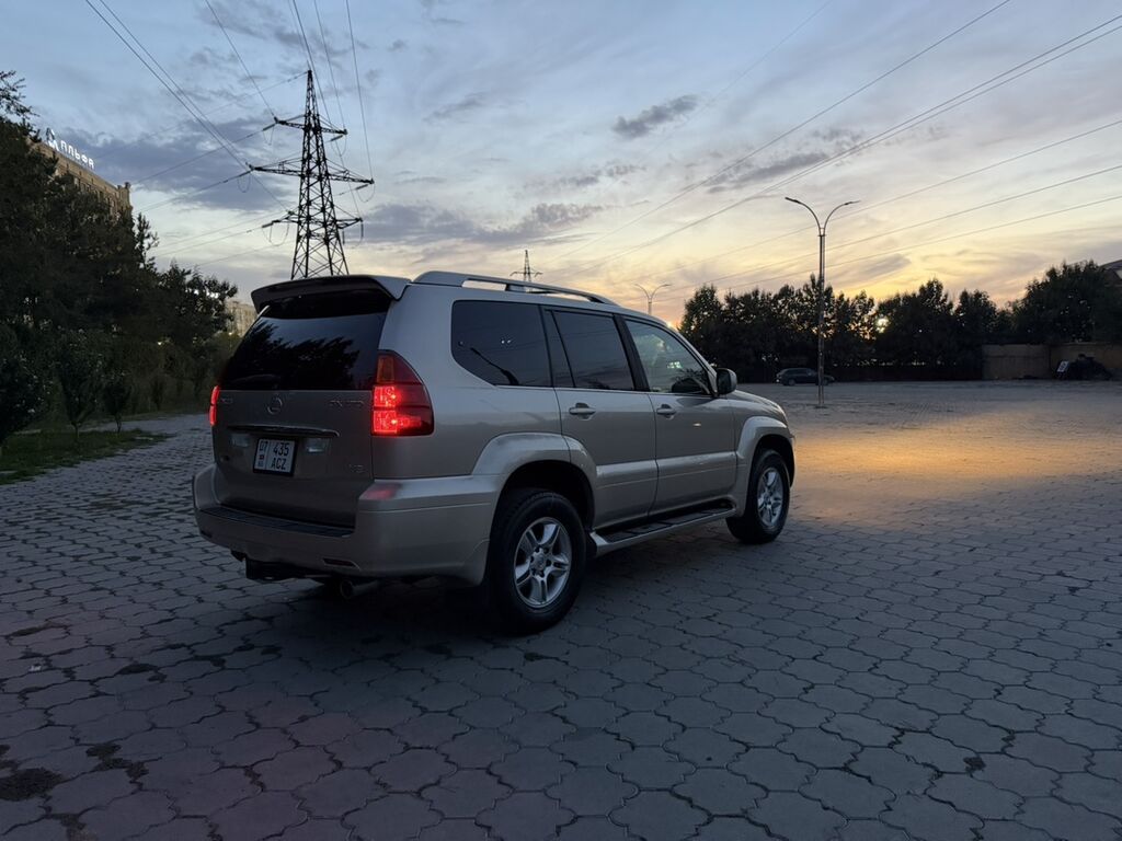 Lexus GX: 2005 г., Автомат, Бензин, Внедорожник: фото 3