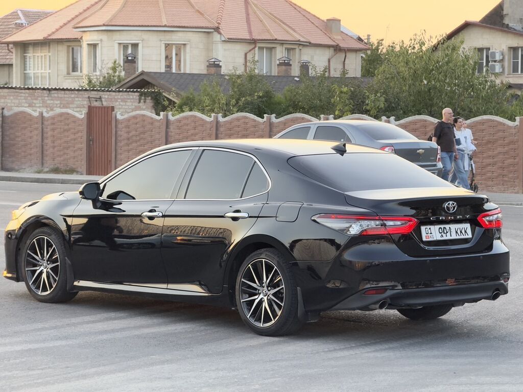 Toyota Camry: 2018 г., 3.5 л, Автомат, Бензин, Седан: фото 6