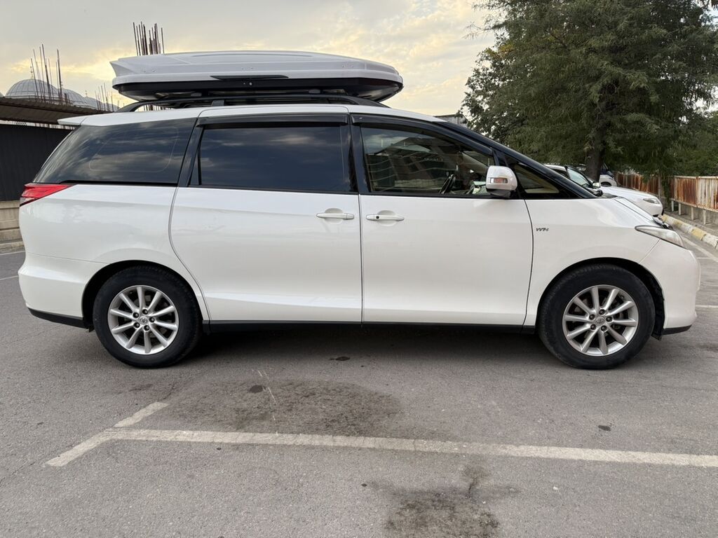 Toyota Previa 2019 г., 2.4 л, автомат, бензин/газ: фото 4