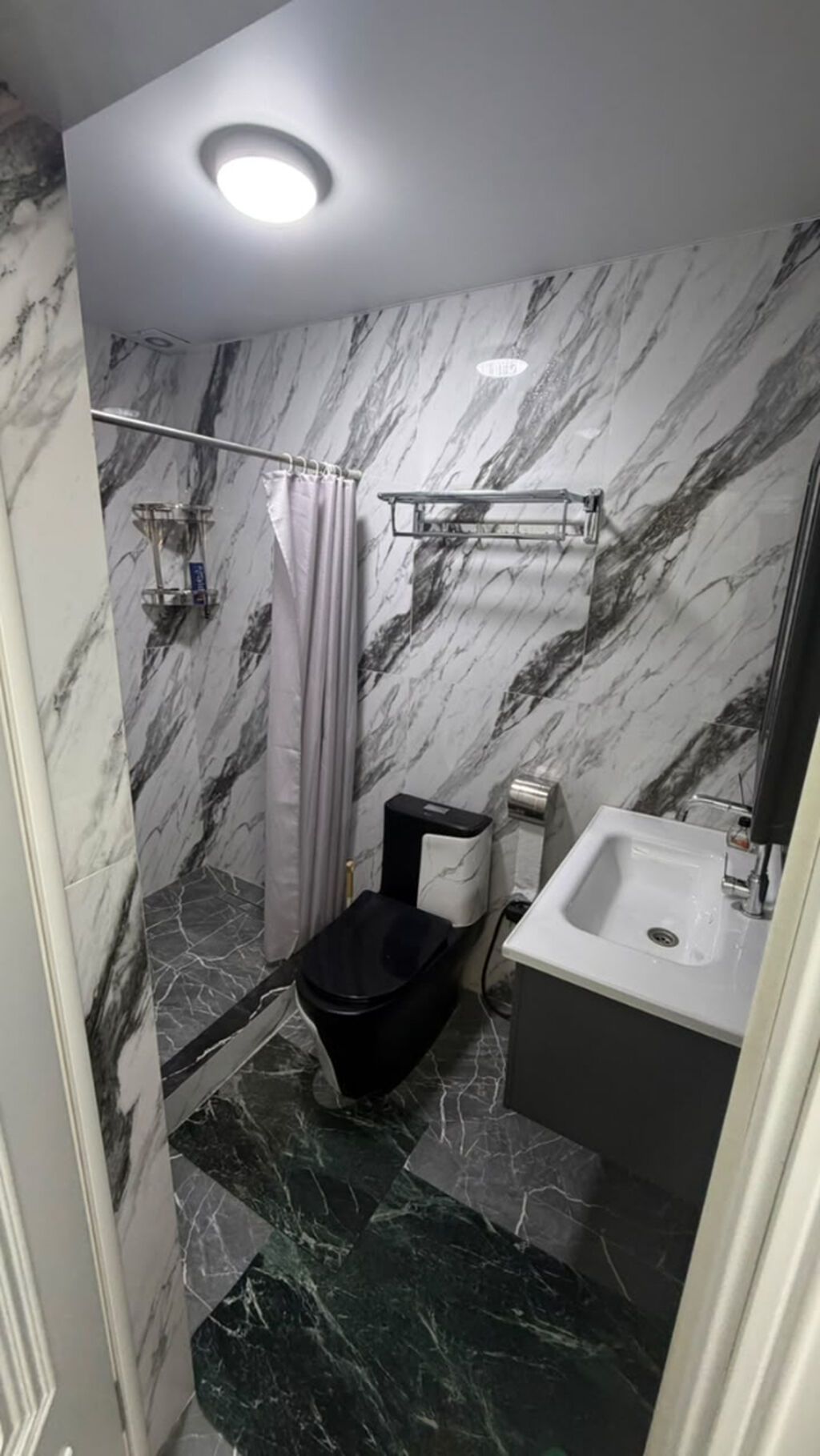Сдается 2-комнатная квартира, 83 м², центр Оша, элитная: фото 3