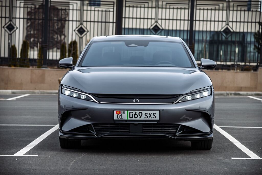 BYD Han EV: 2023 г., Электромобиль, Седан: фото 4