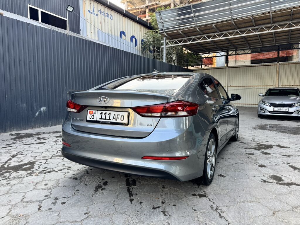 Hyundai Elantra: 2018 г., 1.6 л, Автомат, Бензин, Седан: фото 4