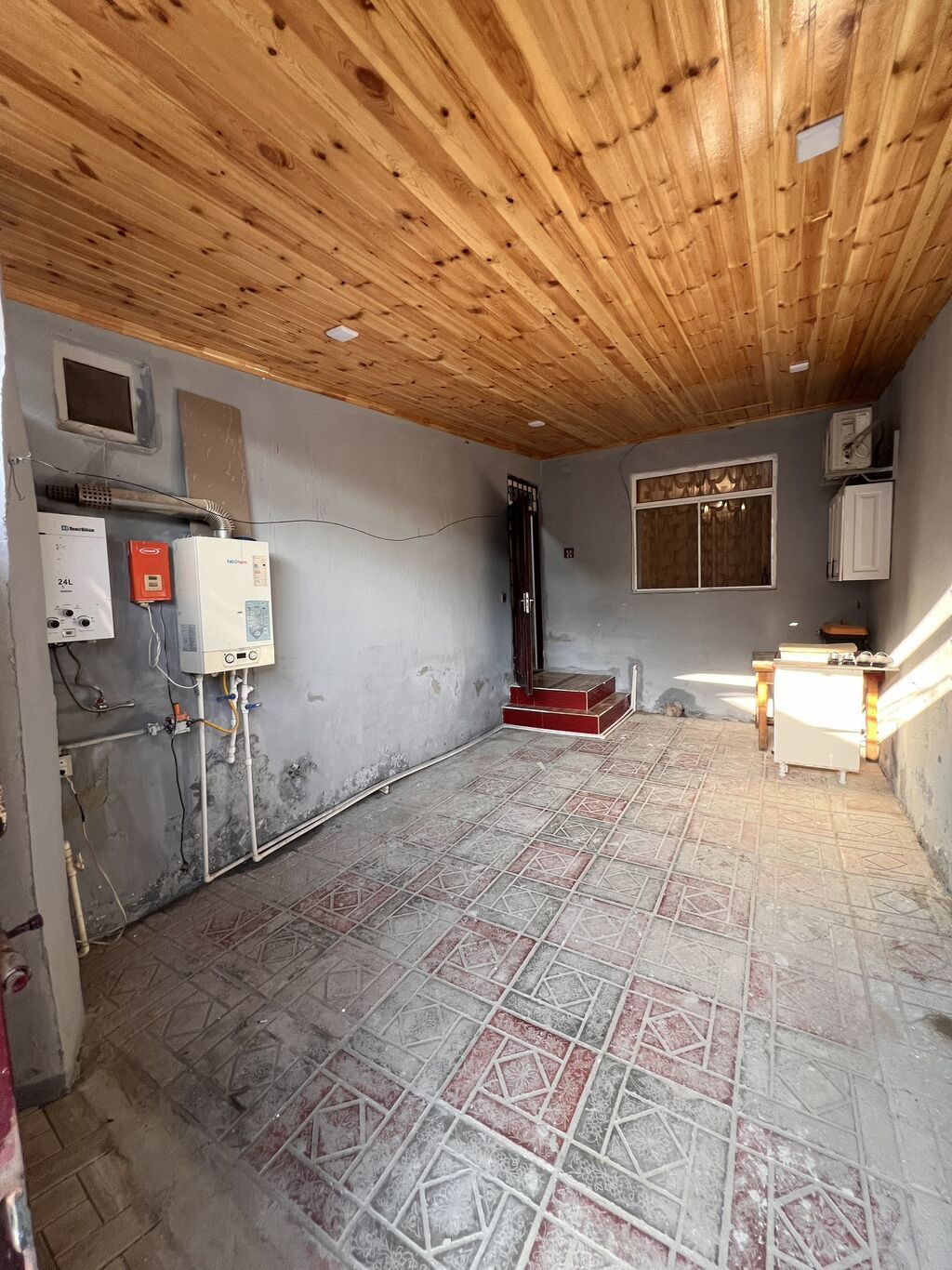 3 otaqlı, 90 kv. m