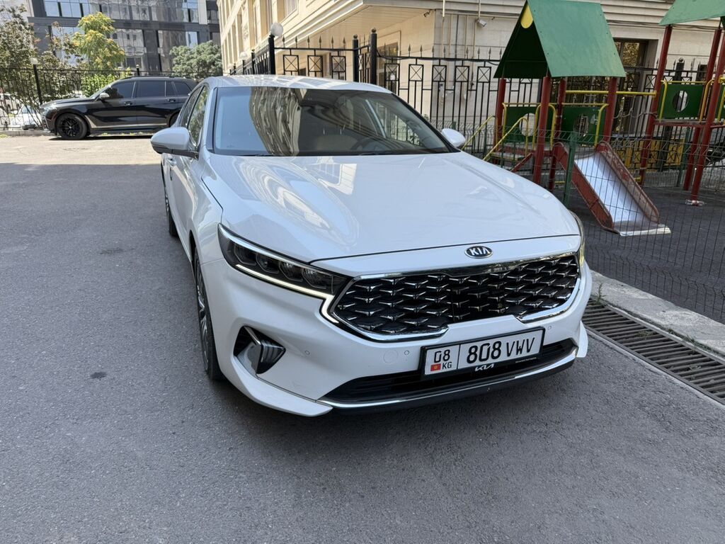 Kia Cadenza: 2021 г., 2.4 л, Автомат, Гибрид, Седан: фото 3