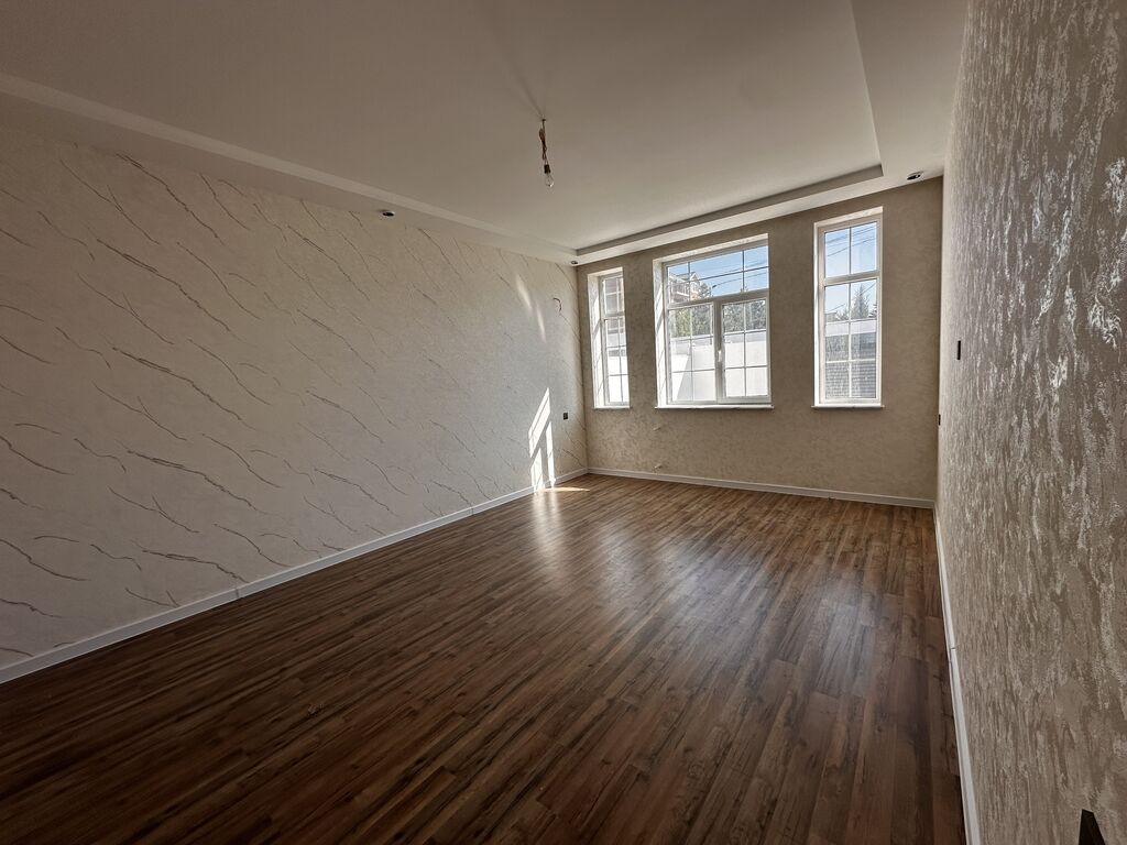 4 otaqlı, 145 kv. m, Kredit yoxdur, Yeni təmirli