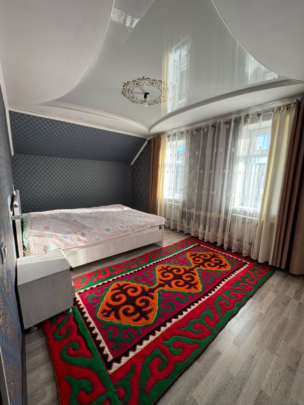 6 комнат и более, 250 м², 4 соток, Бишкек, Ак-Ордо 3 ж/м Агентство недвижимости: фото 4
