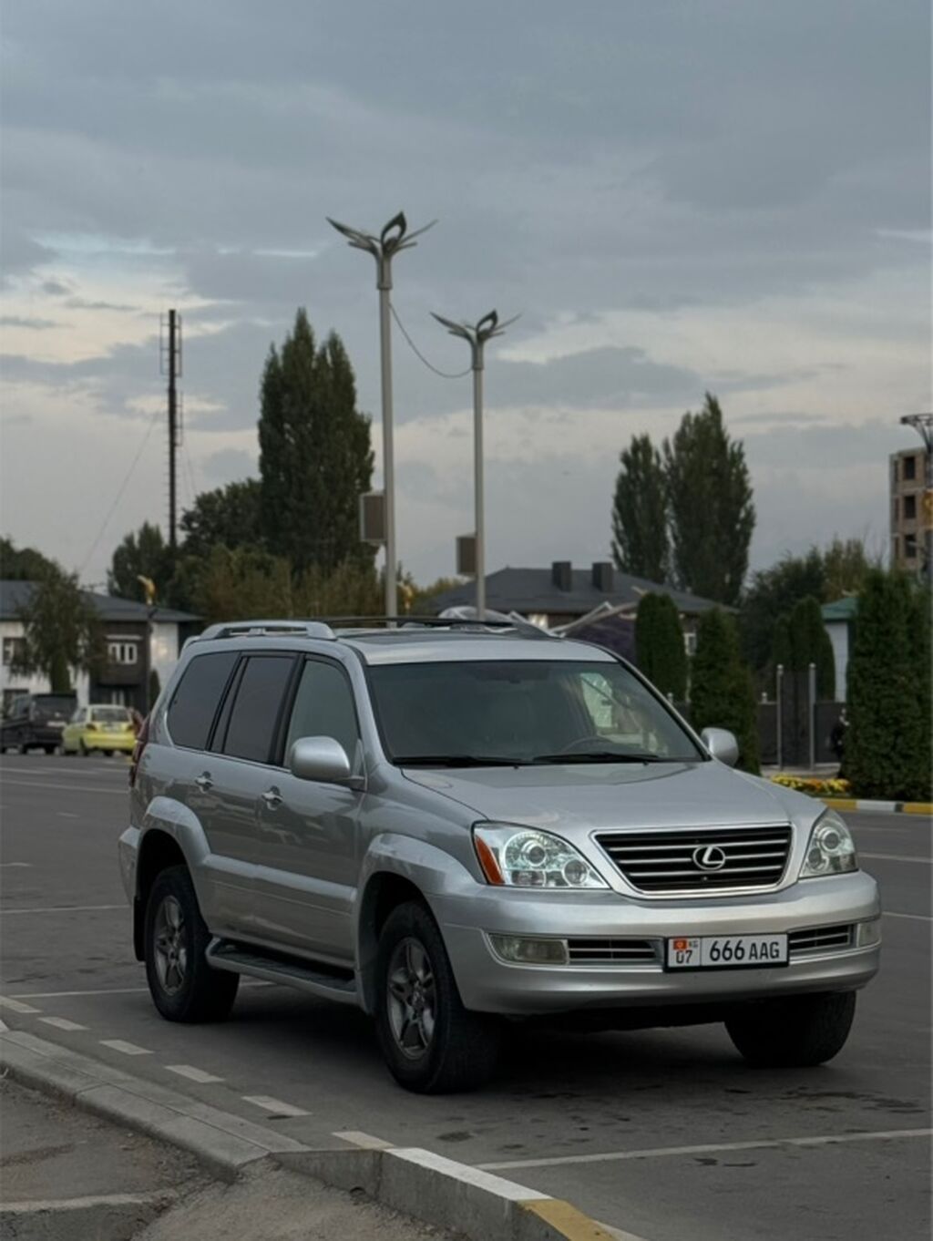 Lexus GX: 2008 г., 4.7 л, Автомат, Бензин, Внедорожник: фото 7