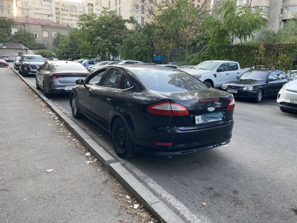 Ford Mondeo: 2008 г., 2.2 л, Автомат, Бензин, Лифтбек: фото 2
