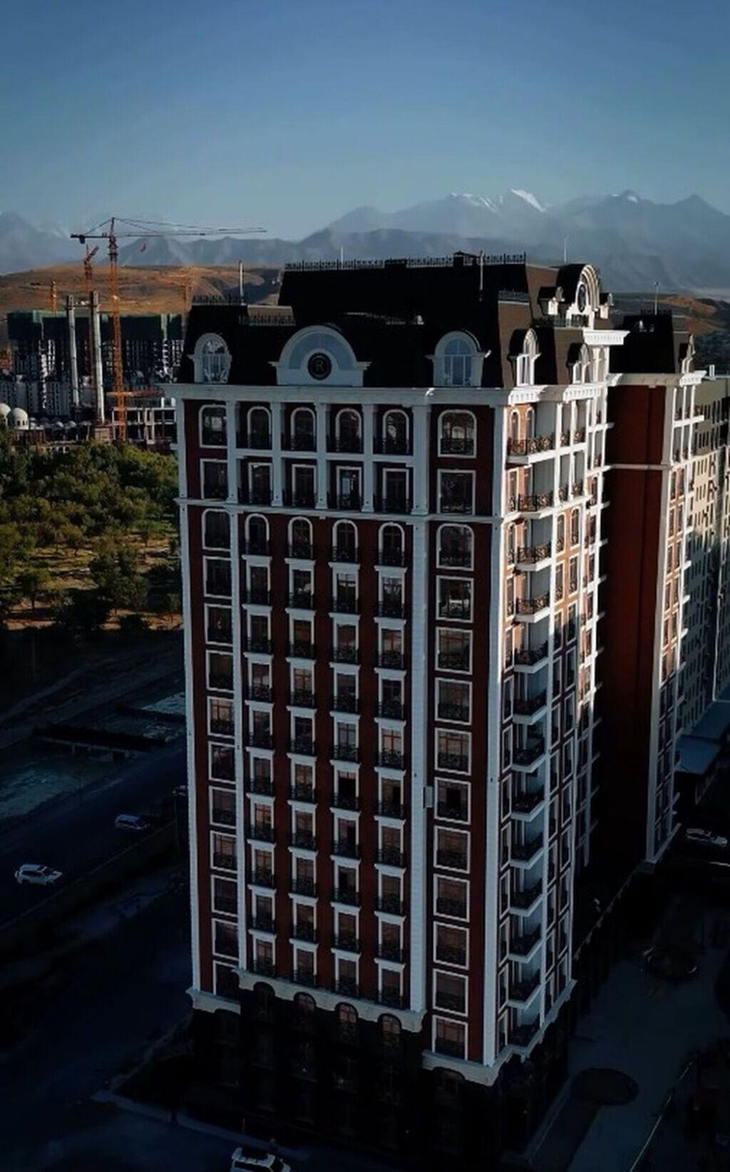 3 комнаты, 126 м², Южная Магистраль Элитка, 5 этаж, ПСО (под самоотделку): фото 4