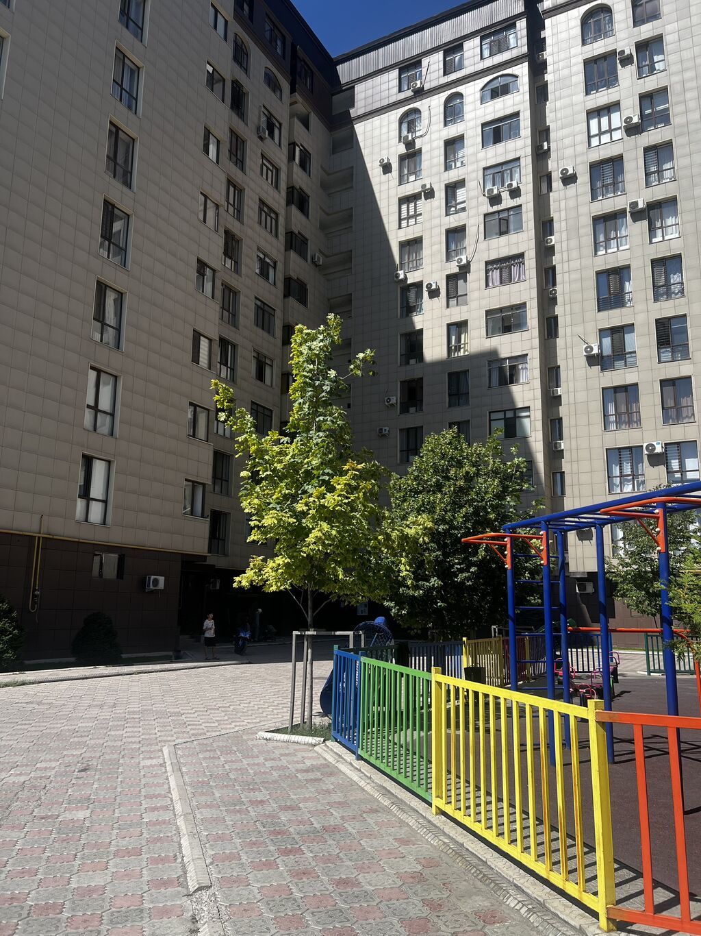 2 комнаты, 56 м², 5 мкр Элитка, 7 этаж, Косметический ремонт: фото 2