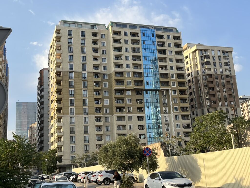 3 otaqlı, Yeni tikili, m. Xətai, 81 kv. m