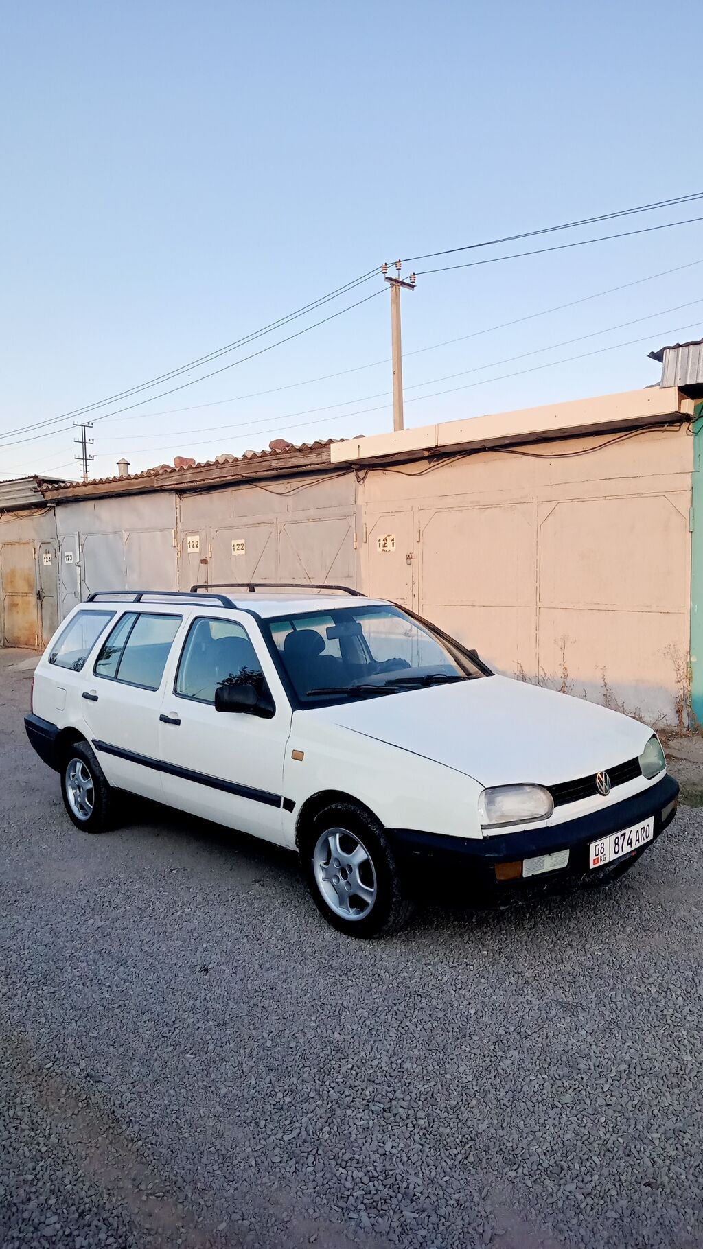 Volkswagen Golf: 1994 г., 1.8 л, Механика, Газ, Универсал: фото 2
