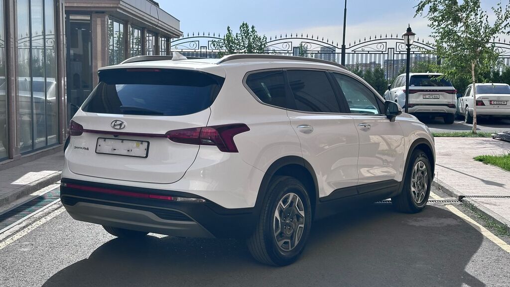 Hyundai Santa Fe: 2021 г., 1.6 л, Автомат, Гибрид, Кроссовер: фото 3