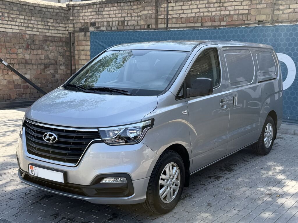 Hyundai Grand Starex: 2020 г., 2.5 л, Автомат, Дизель: фото 2