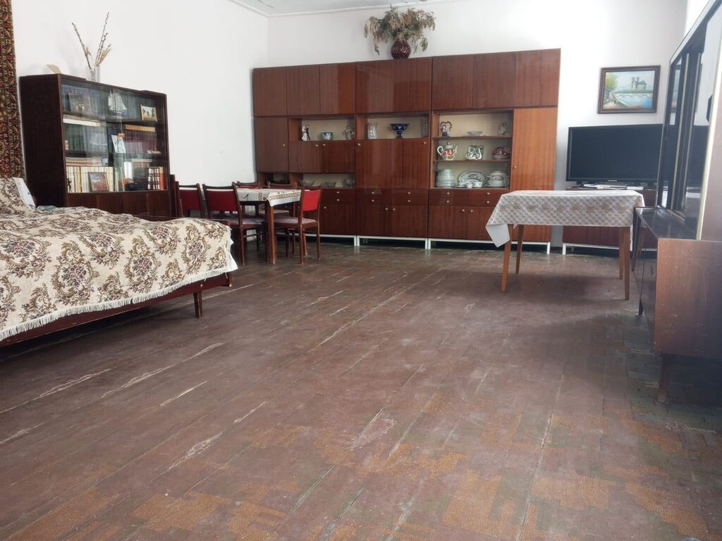 4 otaqlı, 130 kv. m, Kredit yoxdur, Orta təmir