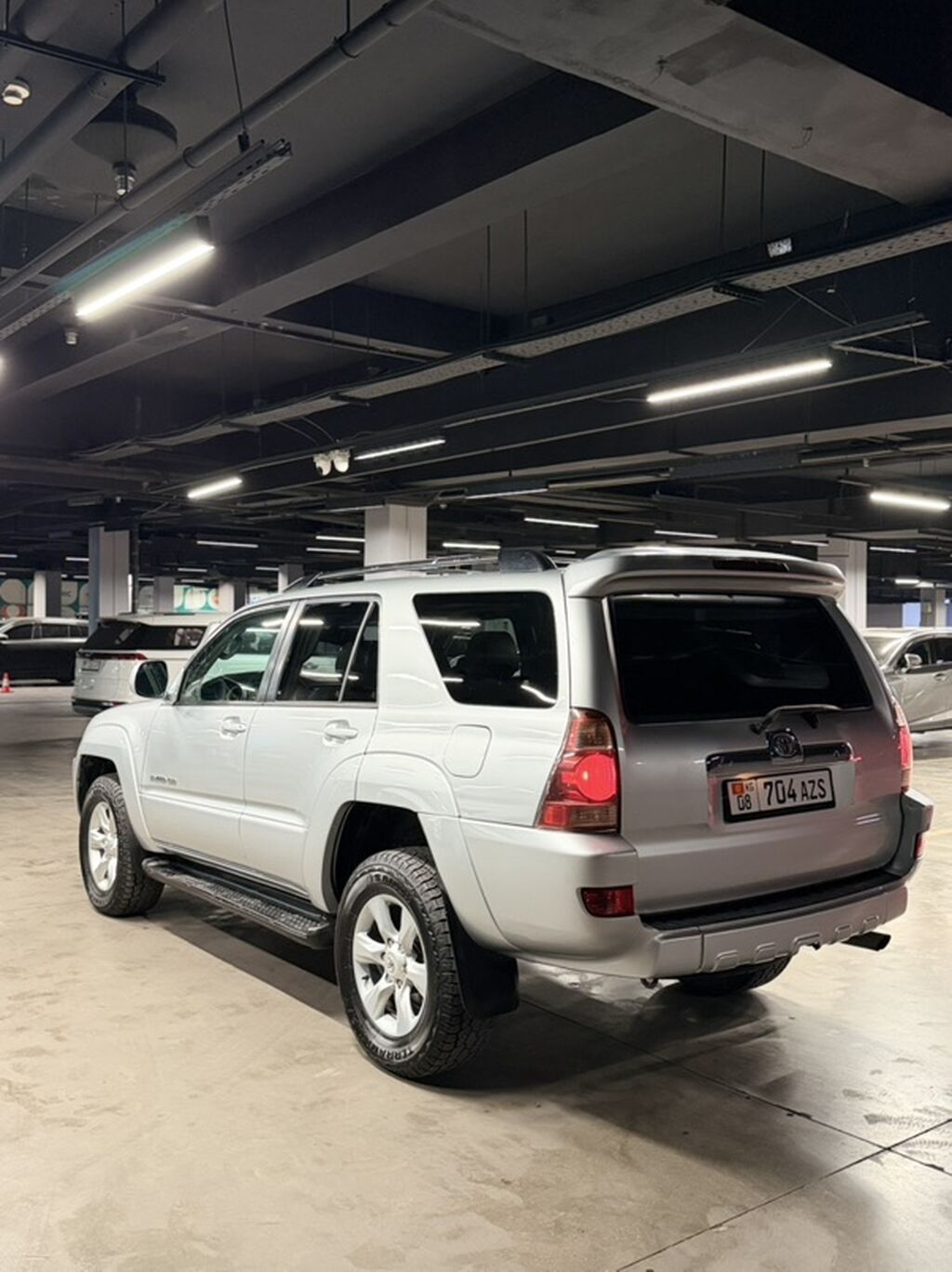 Toyota 4Runner: 2005 г., 4 л, Автомат, Бензин, Внедорожник: фото 6