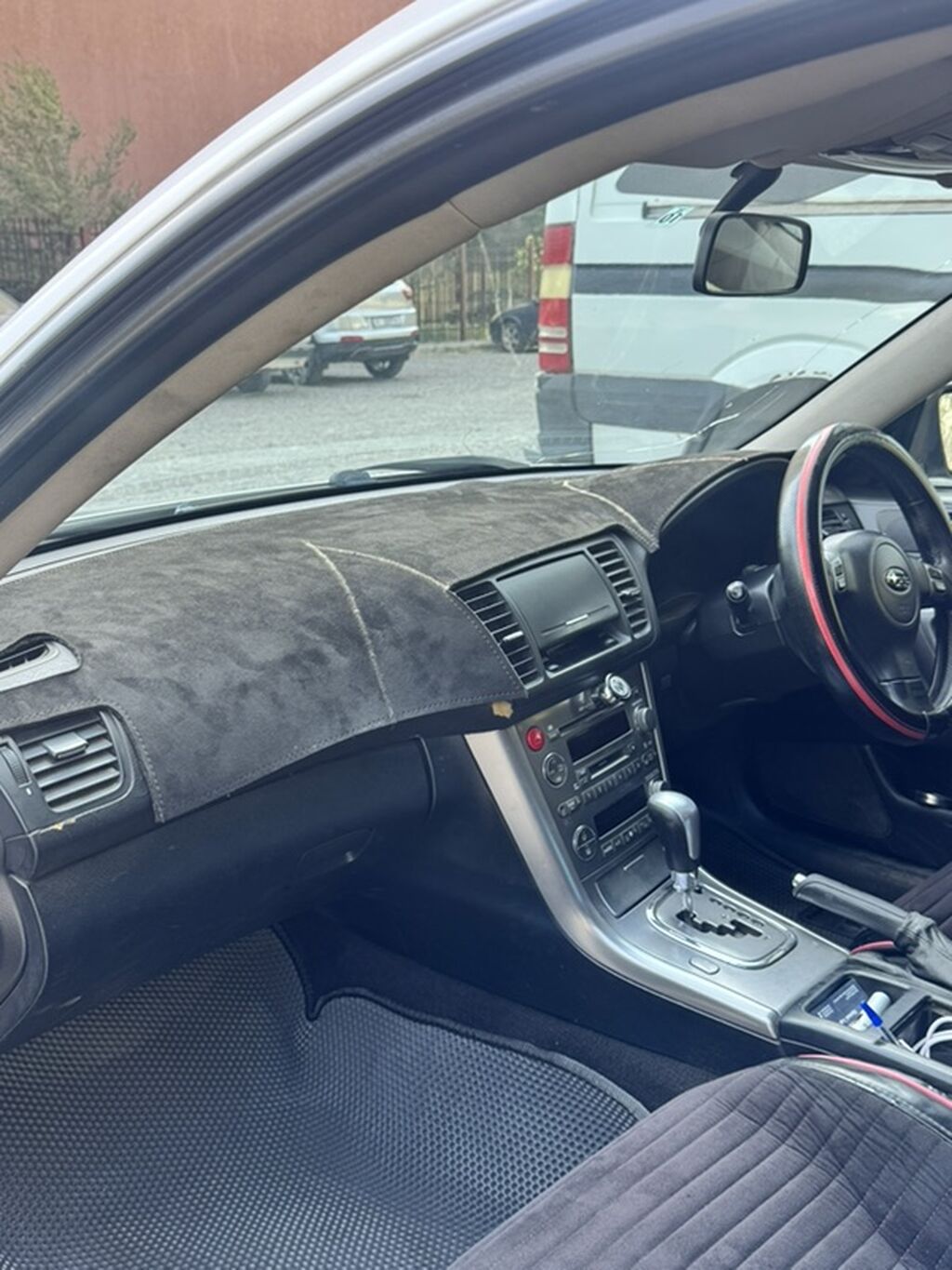 Subaru Legacy: 2003 г., 3 л, Автомат, Газ, Седан: фото 7