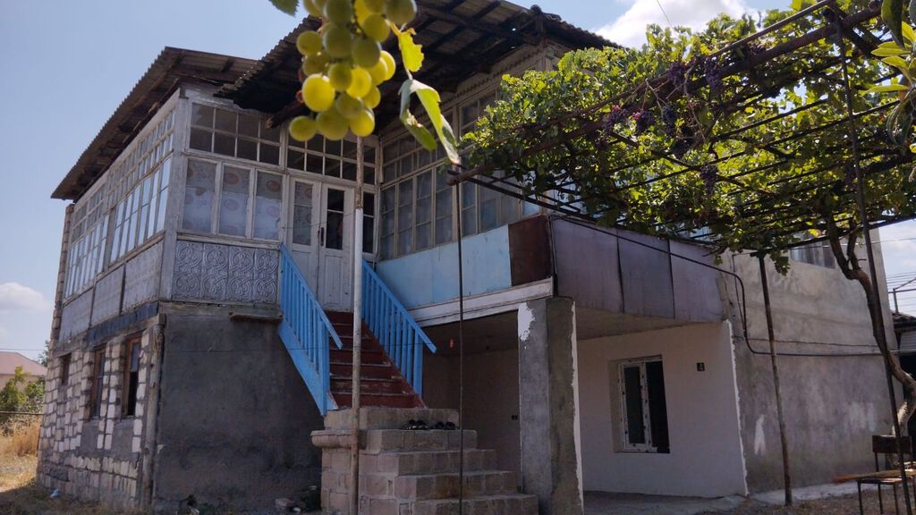 7 otaqlı, 150 kv. m, Orta təmir