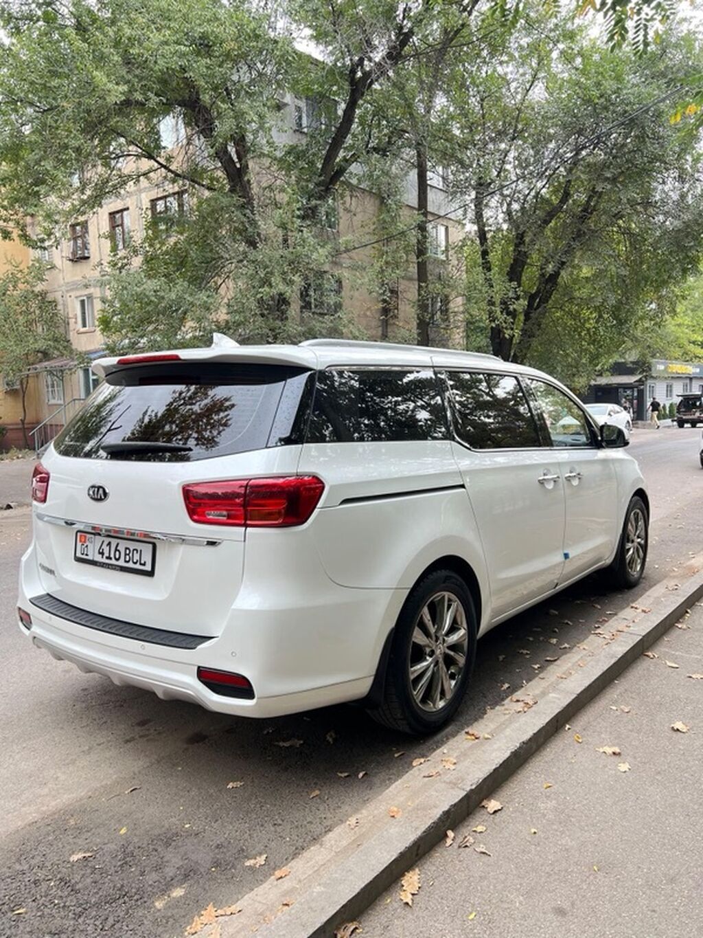 Kia Carnival: 2019 г., 2.2 л, Автомат, Дизель, Минивэн: фото 4