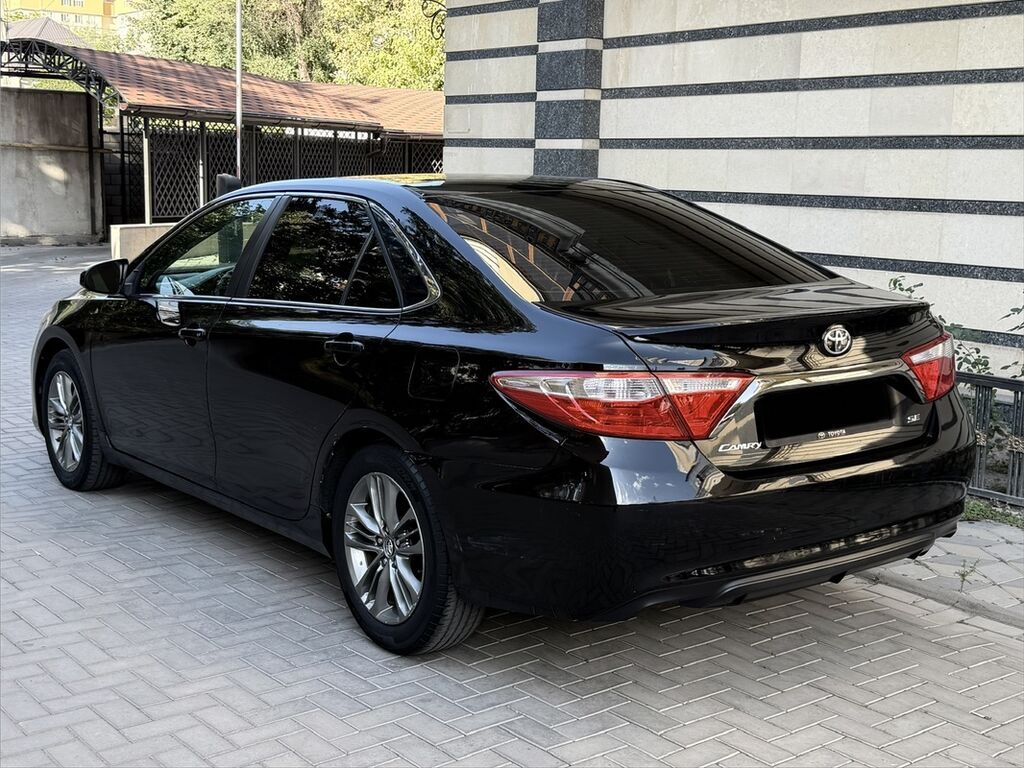 Toyota Camry: 2016 г., 2.5 л, Автомат, Бензин, Седан: фото 3