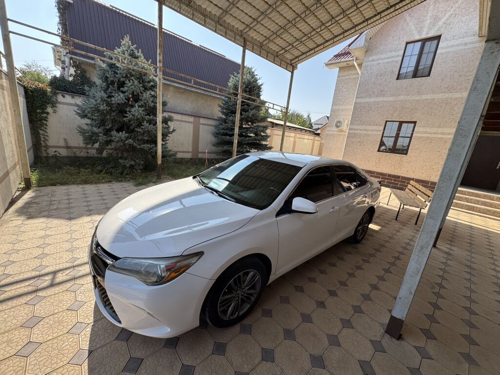 Toyota Camry: 2017 г., 2.5 л, Автомат, Бензин, Седан: фото 7