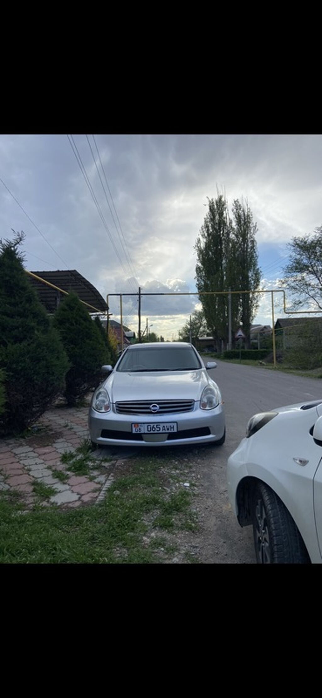 Nissan Skyline: 2001 г., 2.5 л, Автомат, Бензин, Седан: фото 2