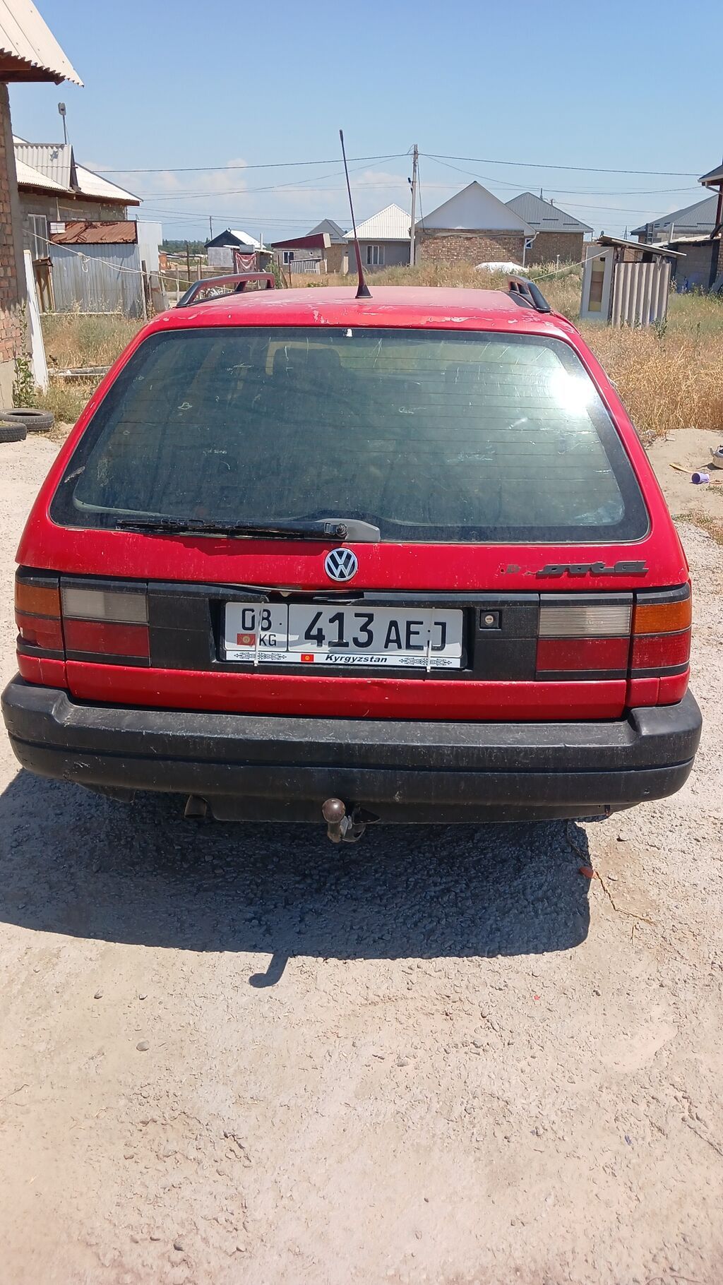 Volkswagen Passat: 1990 г., 1.8 л, Механика, Бензин, Универсал: фото 3