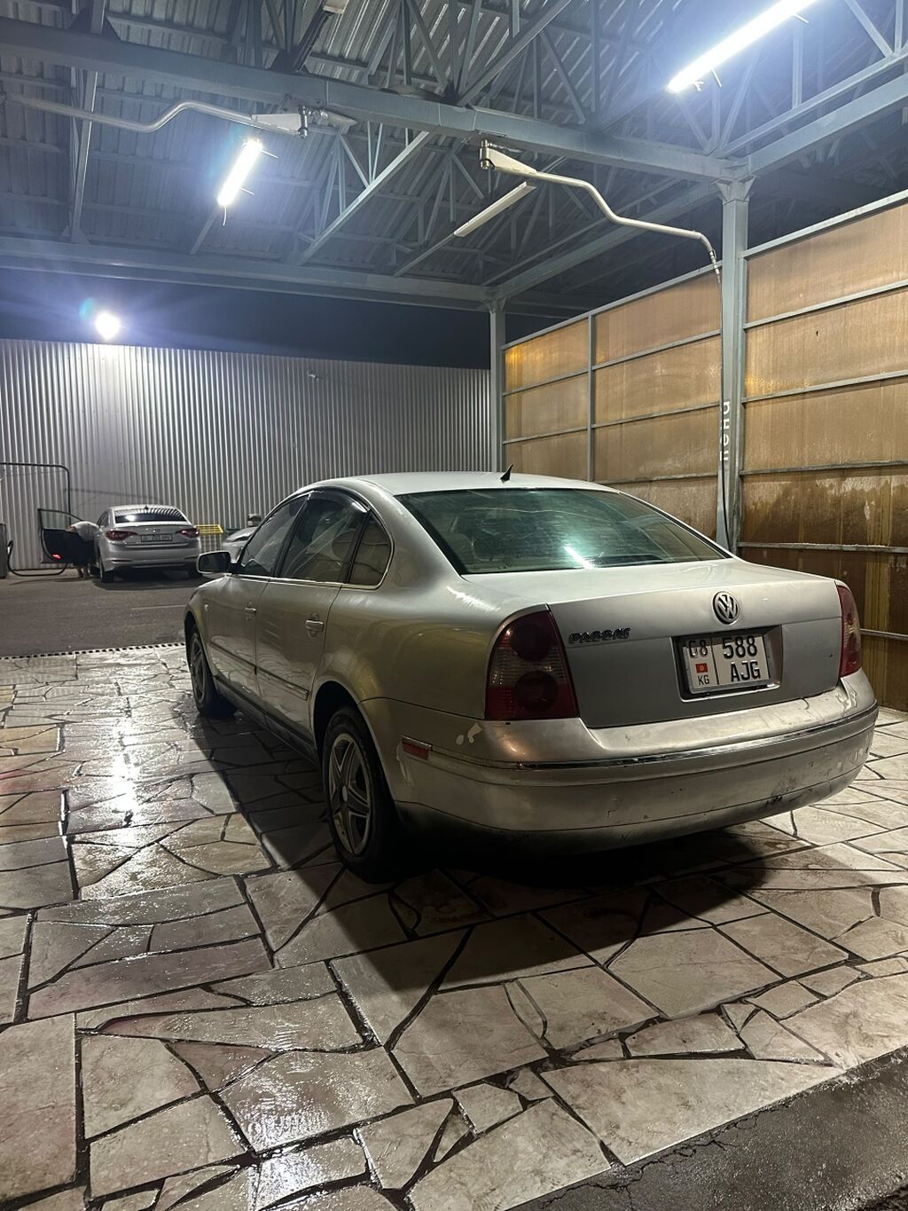 Volkswagen Passat: 2001 г., 1.8 л, Автомат, Бензин, Седан: фото 5