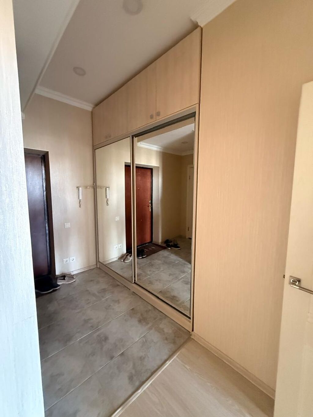 Продам 4-комнатную квартиру 186 м² в центре Бишкека: фото 3
