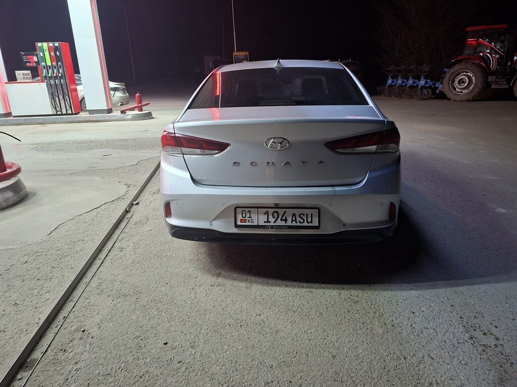 Hyundai Sonata: 2019 г., Автомат, Бензин, Седан: фото 2
