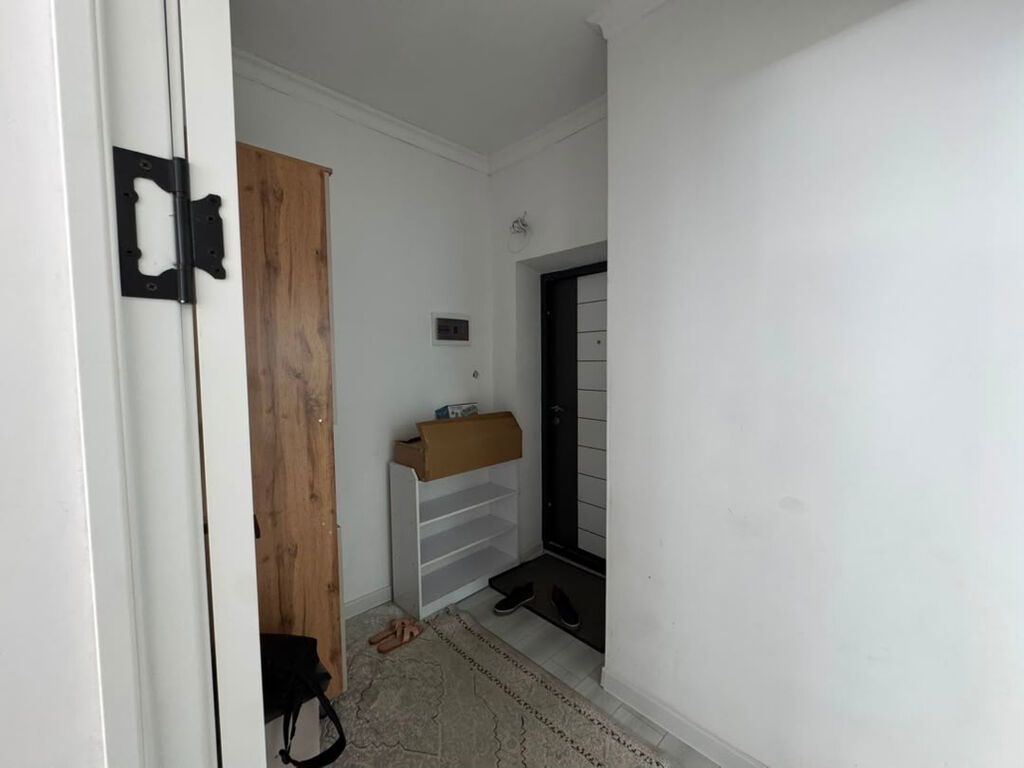 1 комната, 40 м², Элитка, 2 этаж, Косметический ремонт — фото 2