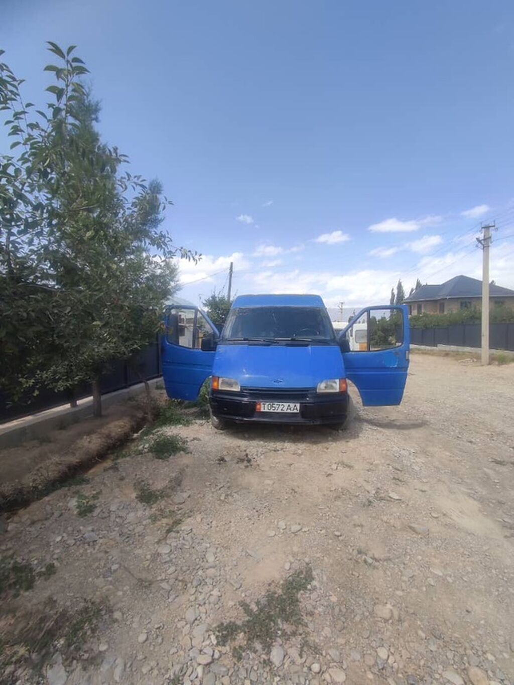 Ford Transit: 1993 г., 2.5 л, Механика, Дизель, Фургон: фото 3